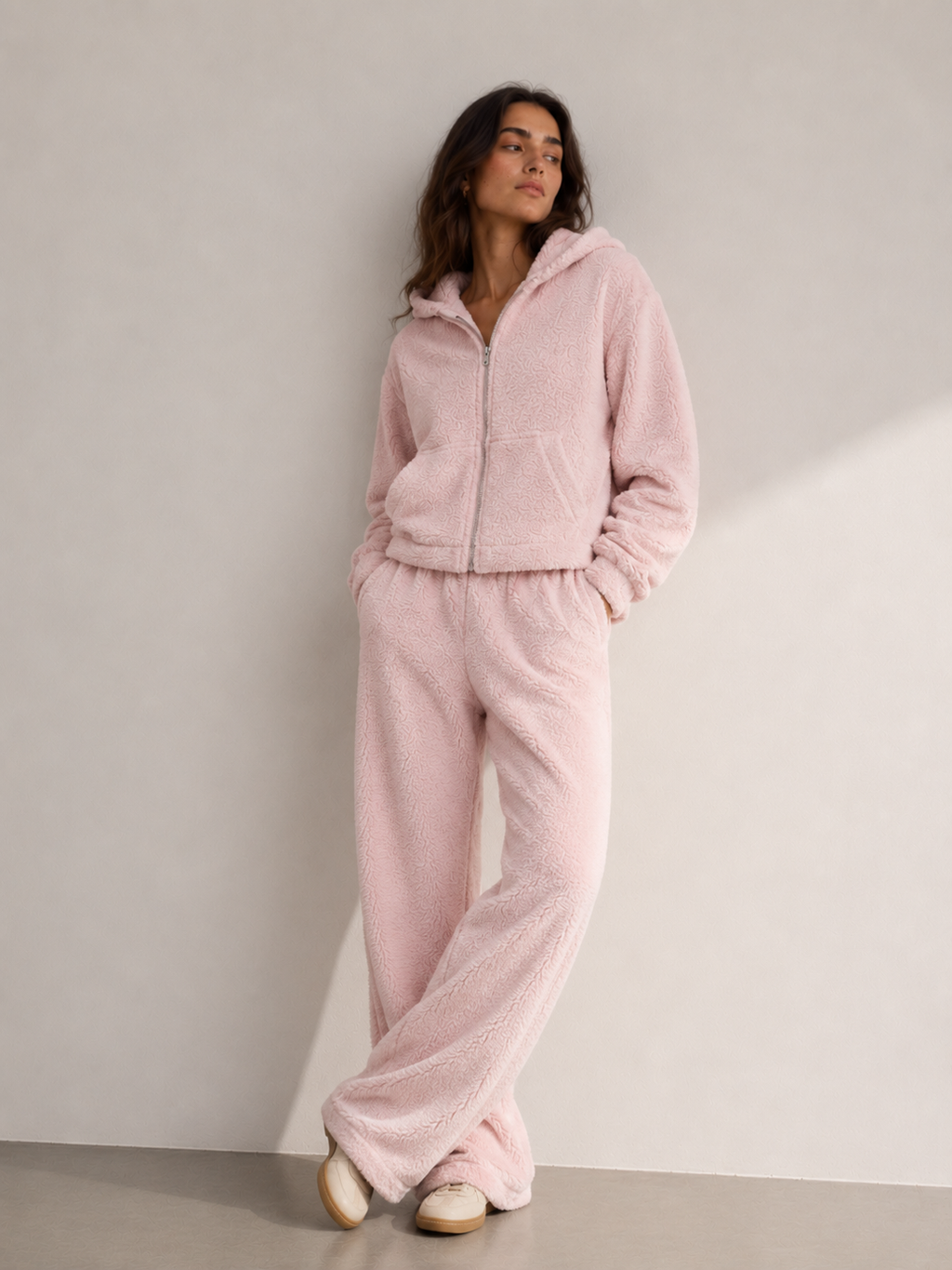 Conjunto de Chándal Teddy con Capucha – 2 Piezas