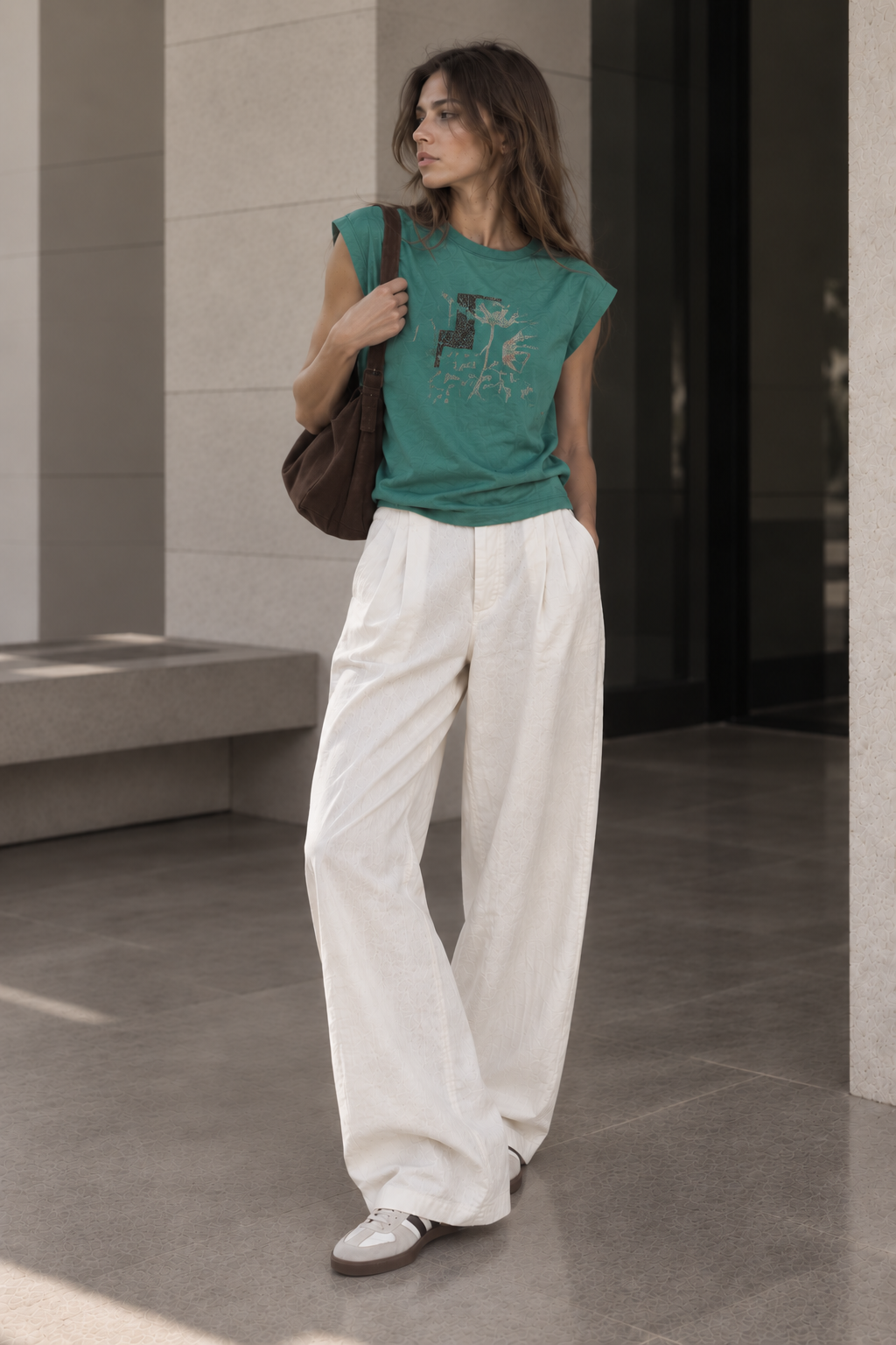 Camiseta Estampado Artístico – Manga Corta