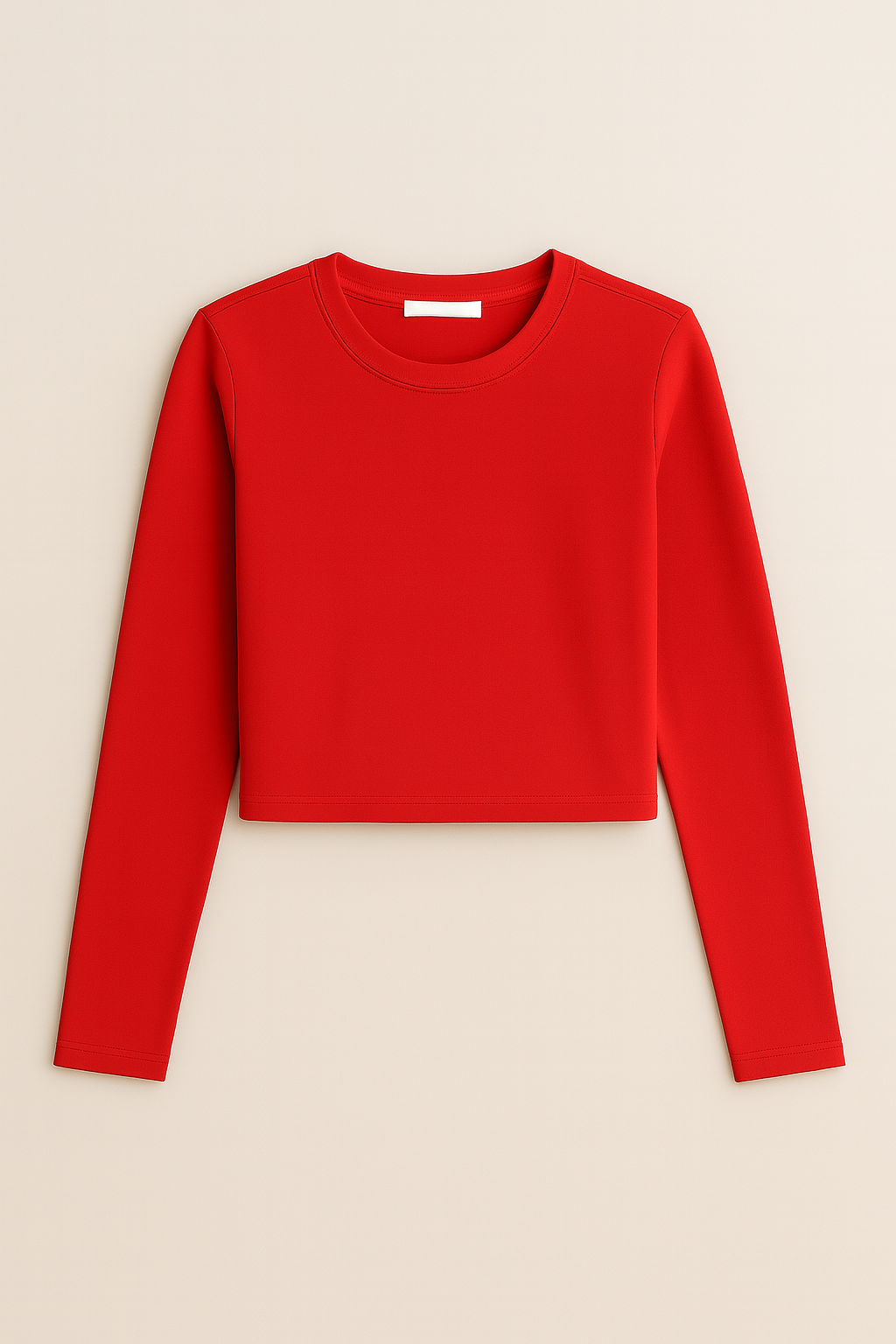 Top corto básico de manga larga con cuello redondo