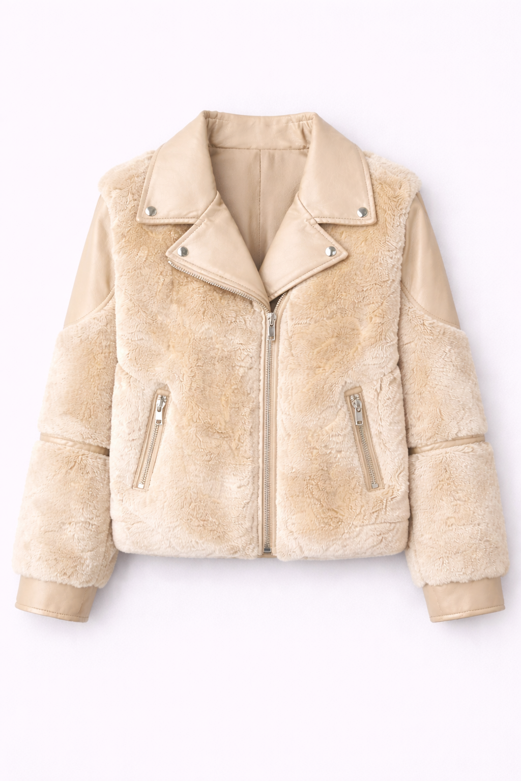 Chaqueta corta efecto pelo con detalles biker