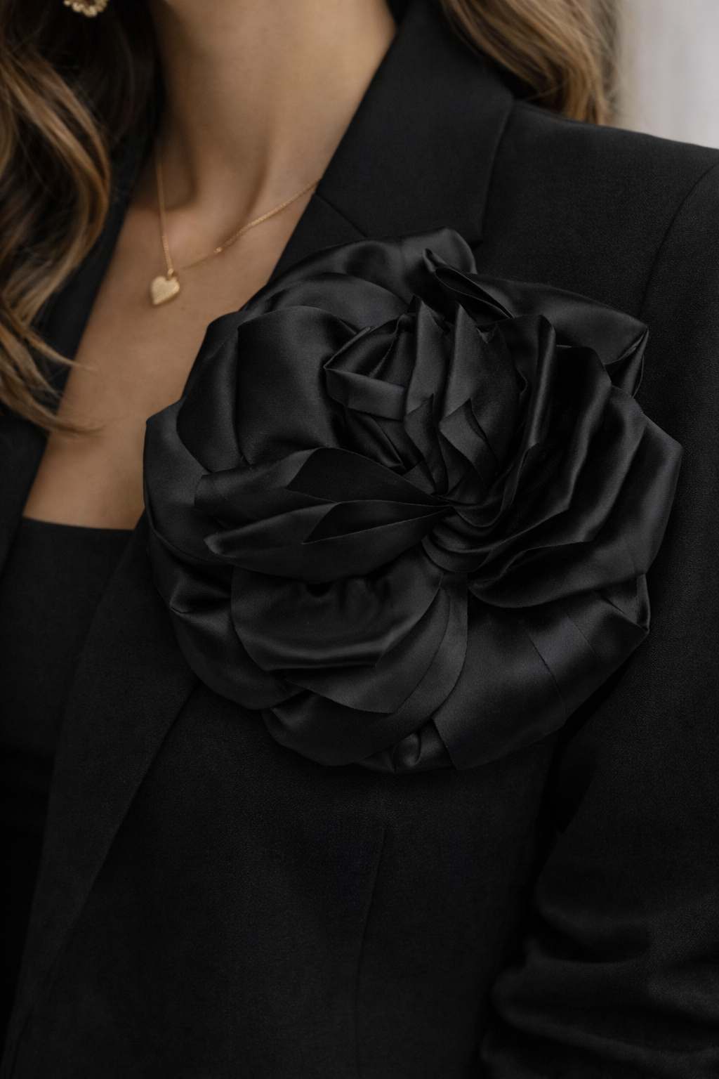 Flor colgante satinada Aurora 18 cm