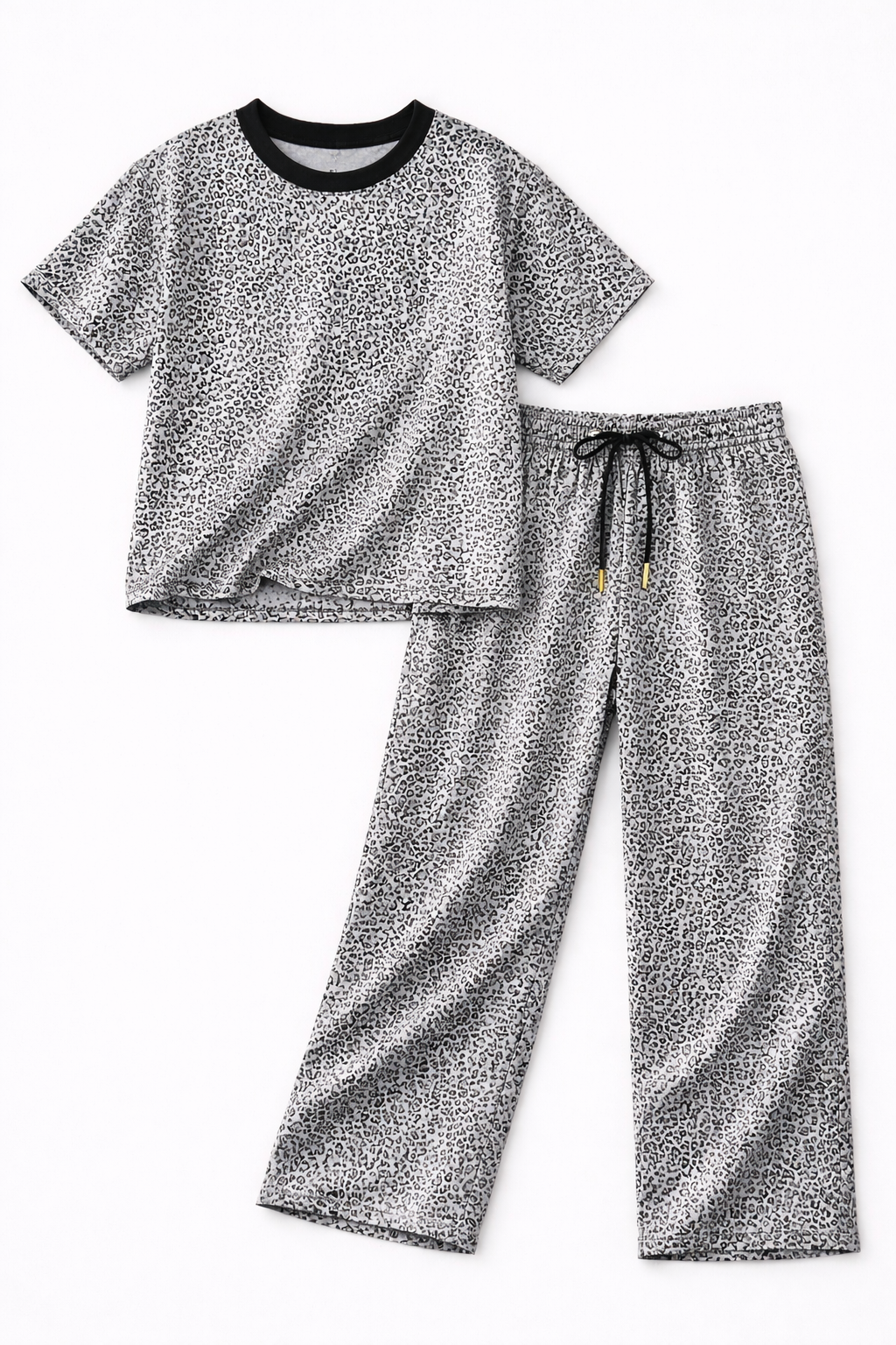 Conjunto Felino Suave