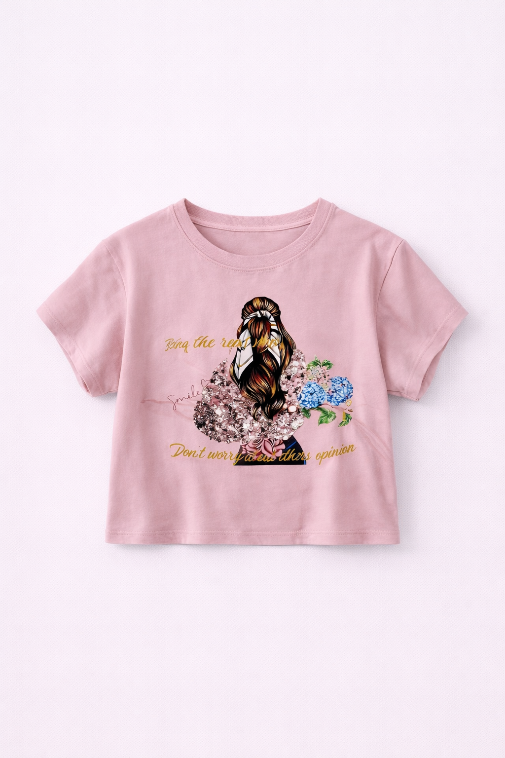 Camiseta estampada con silueta floral