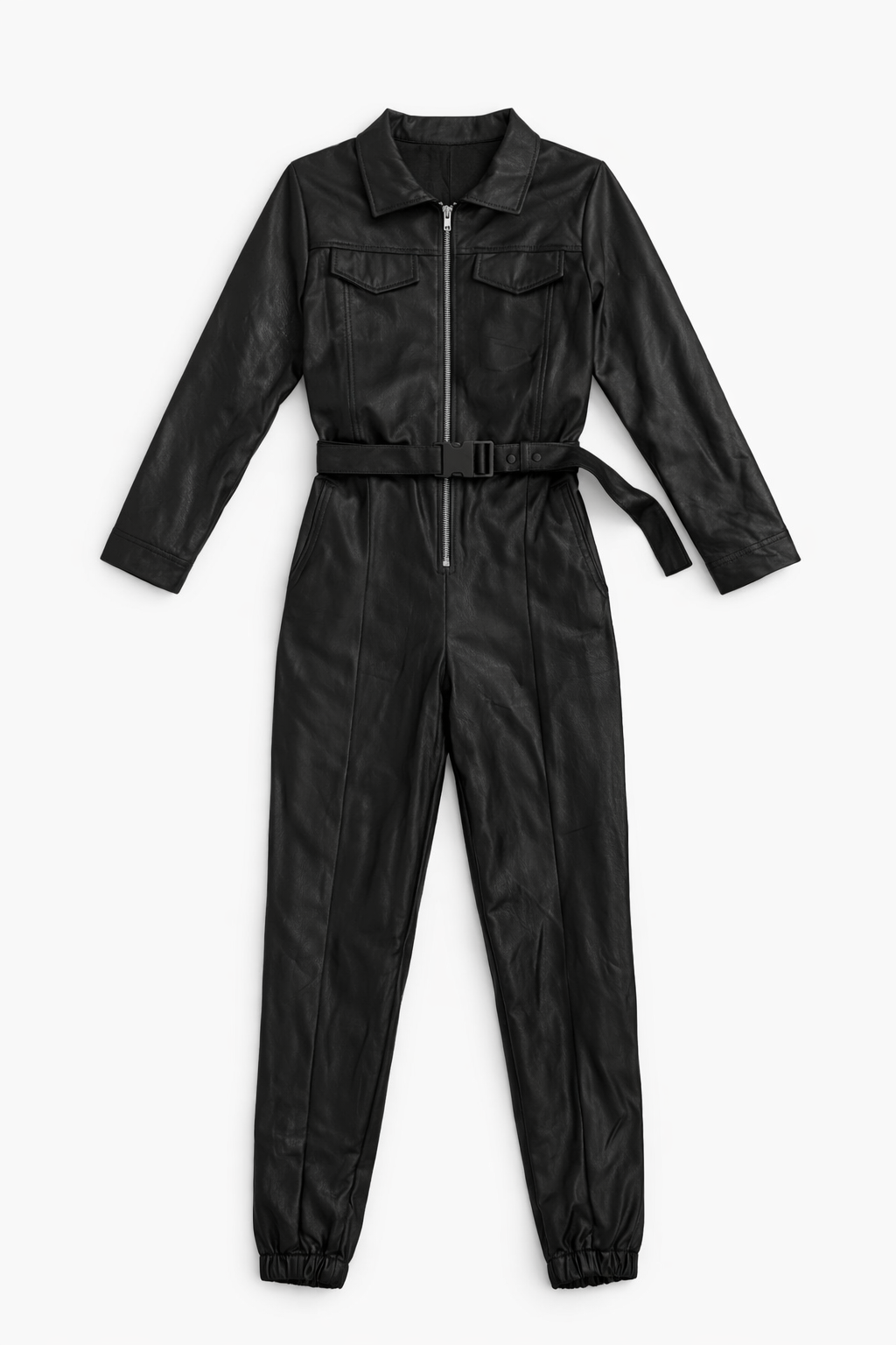 Mono Conjunto “Noir Attitude” efecto piel con cinturón