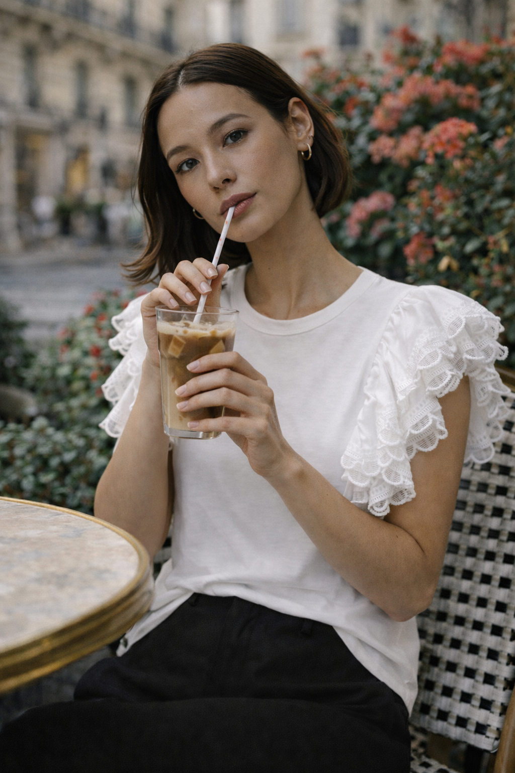 3D Floral T-Shirt “Minimalist Elegance”