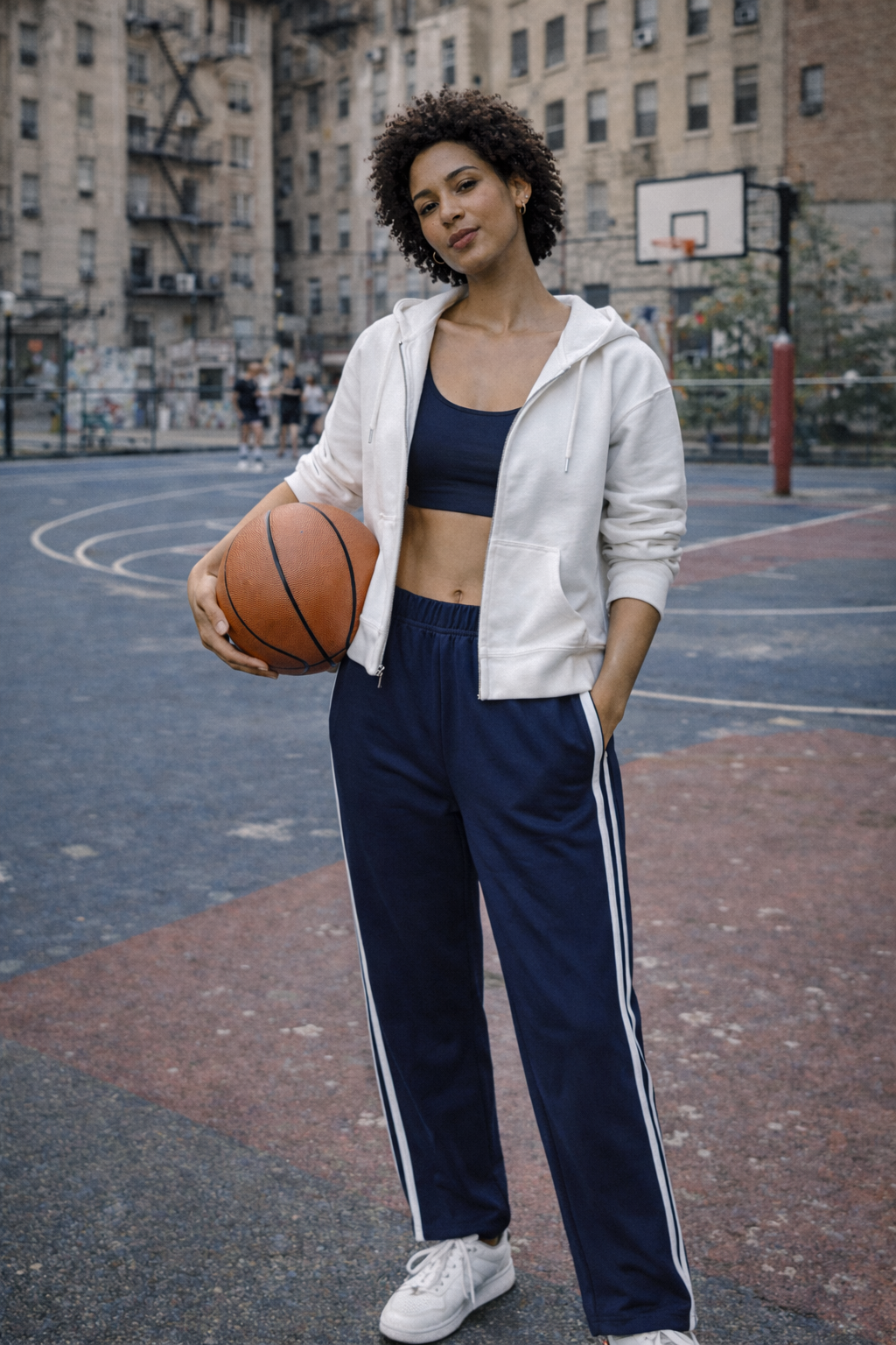 Pantalón recto con banda lateral Contrast