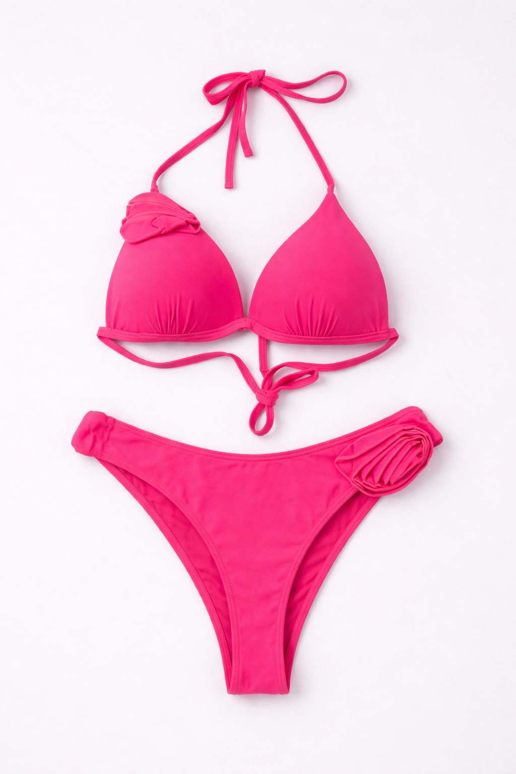 Bikini minimal con detalle floral lateral