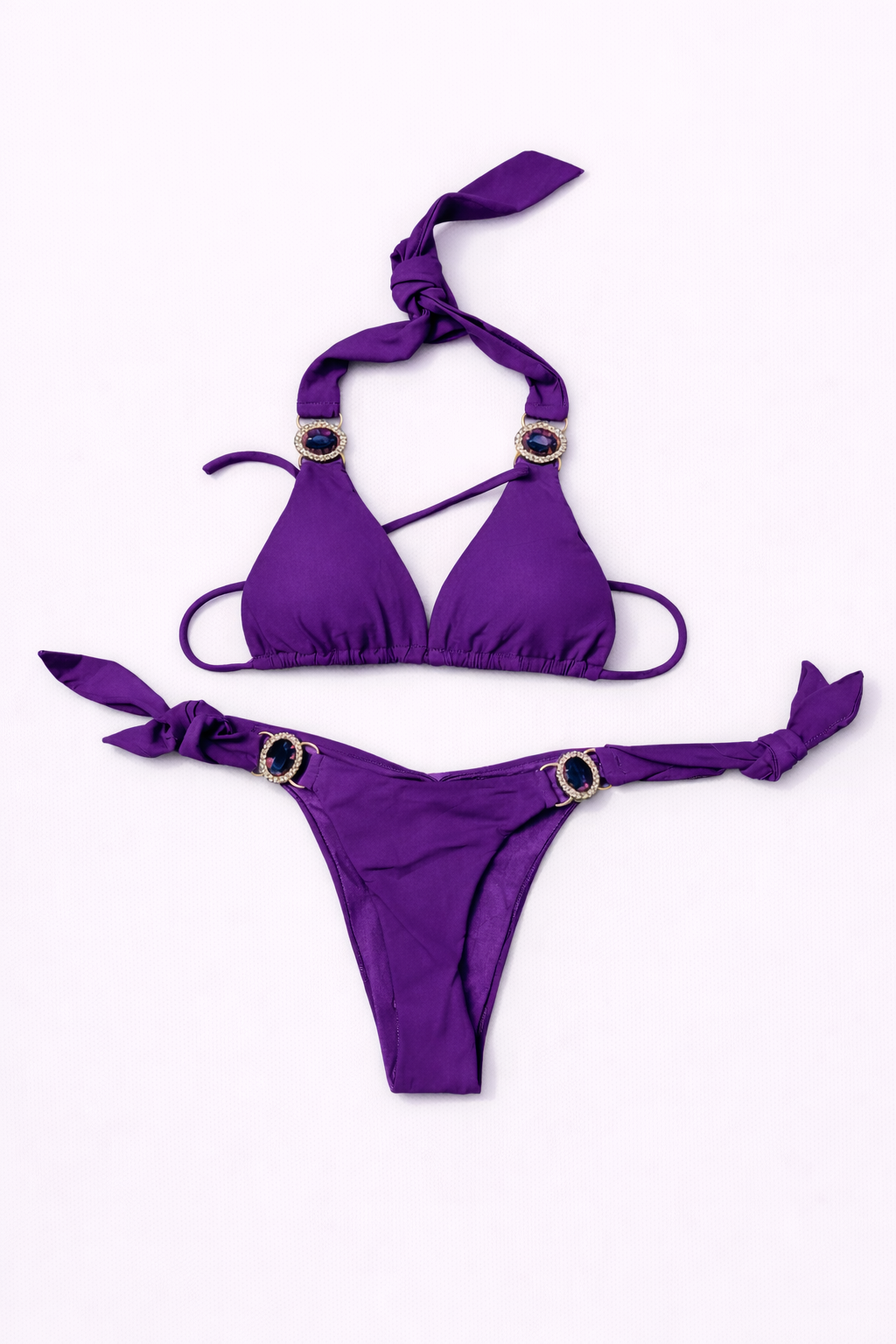 Bikini con detalles joya en anudado