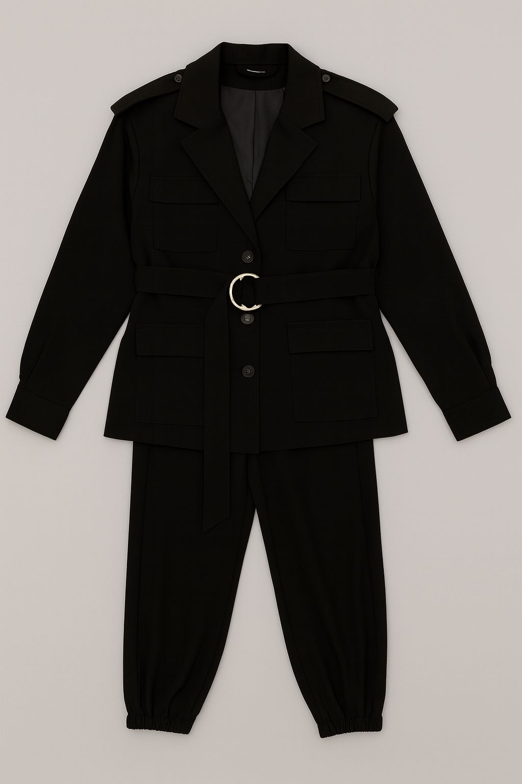 Conjunto Militar con Cinturón