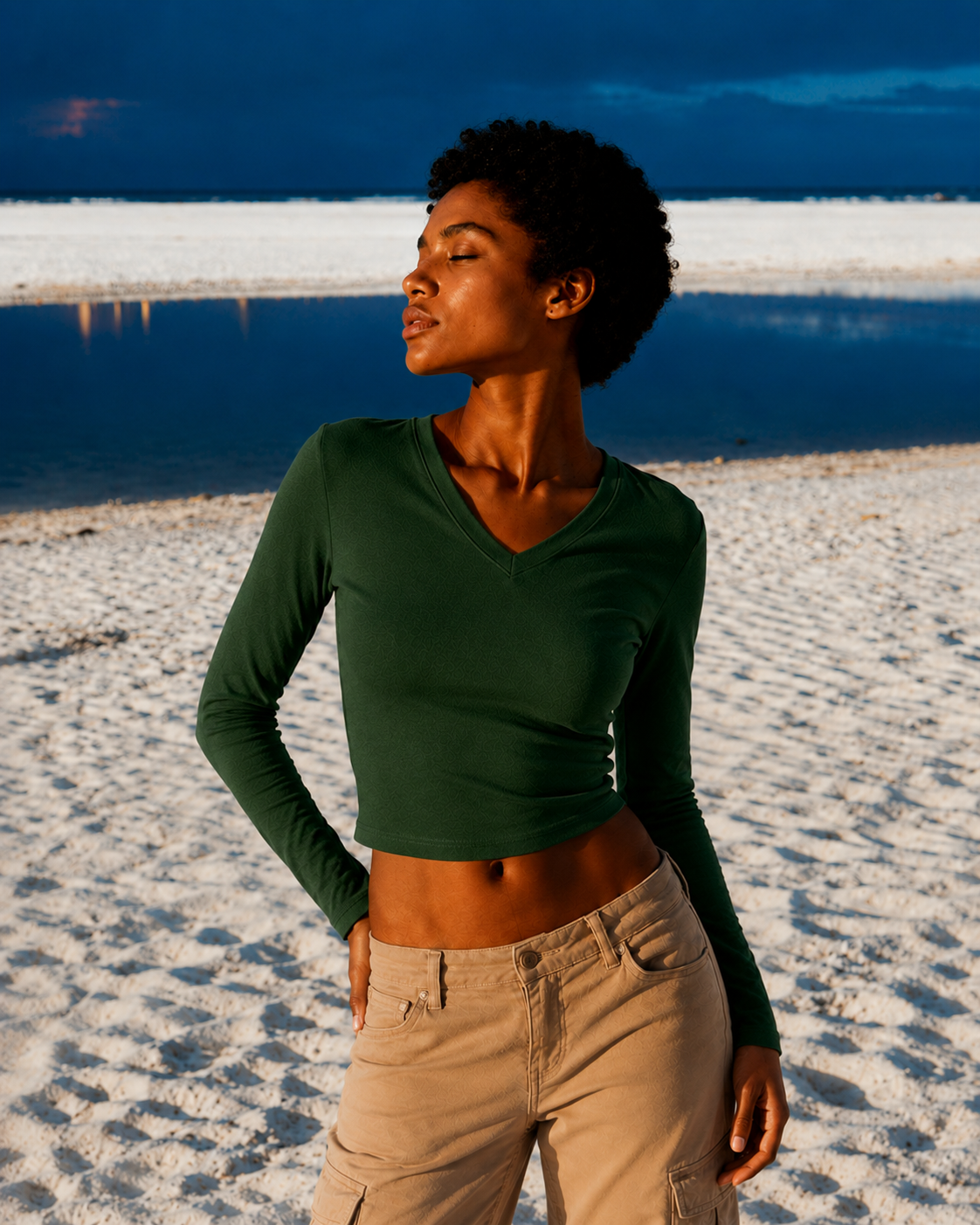 Top Crop Cuello Pico Essential Soft